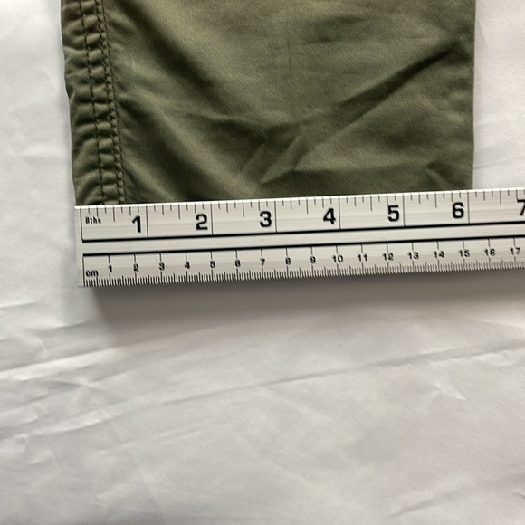 Women’s size 4 olive green Westport Signature Fit Boyfriend Twill Stretch pants - Picture 9 of 12